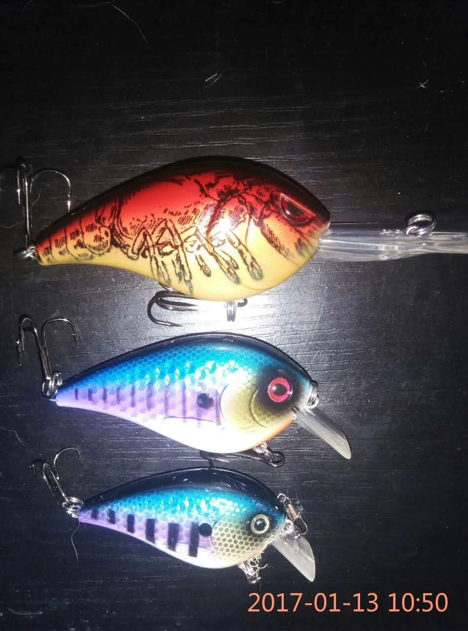 Making Hard Plastic Fishing Tackle Lure Bait Hand Painted Deep Diving