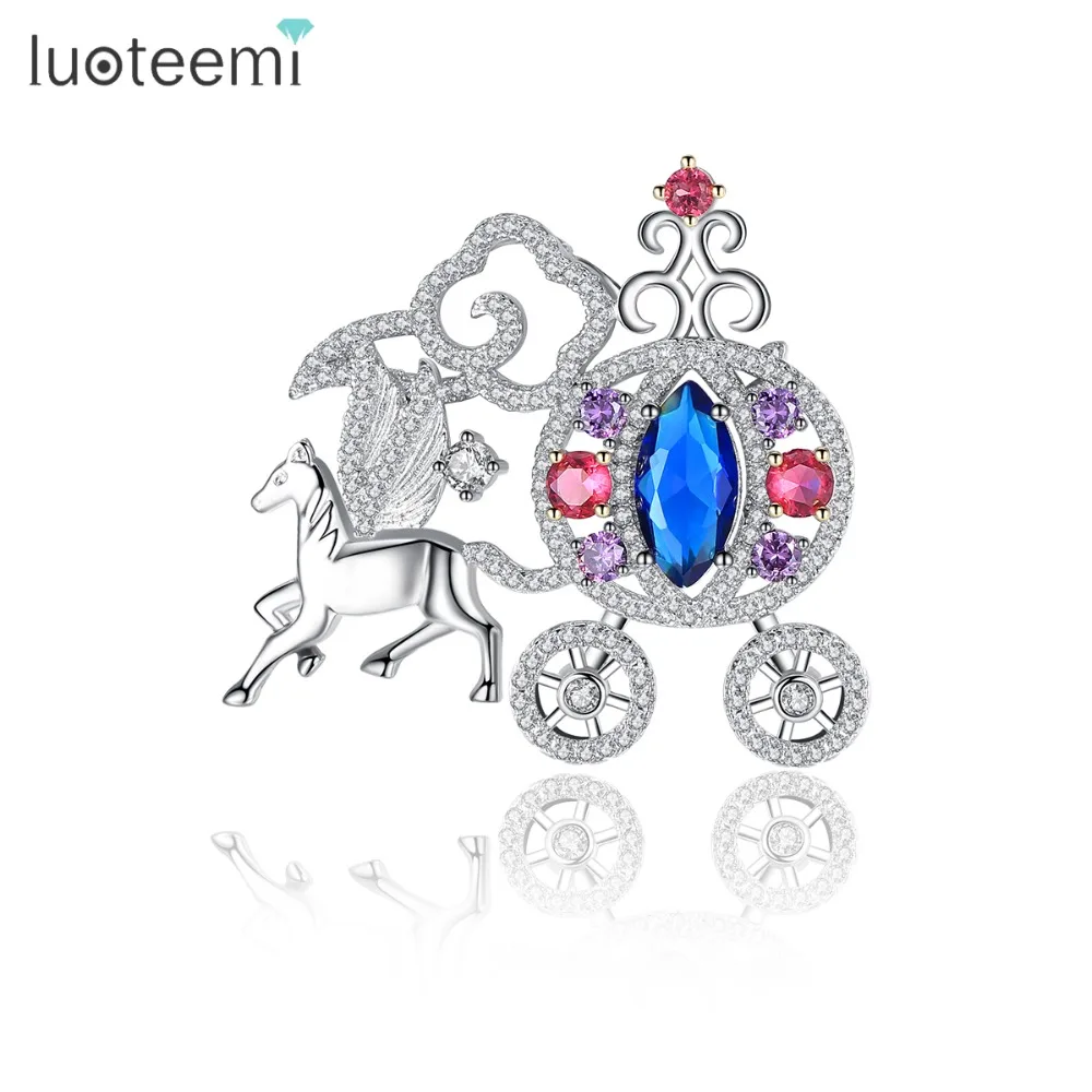 

LUOTEEMI Top Quality Sparkly Shining Cubic Zirconia CZ Pumpkin Carriage Brooches For Women Wedding Bridal Pin Brooch Xmas Decor