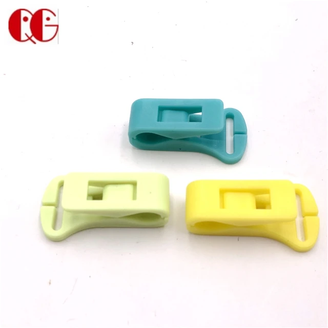 plastic clips and fasteners for straps