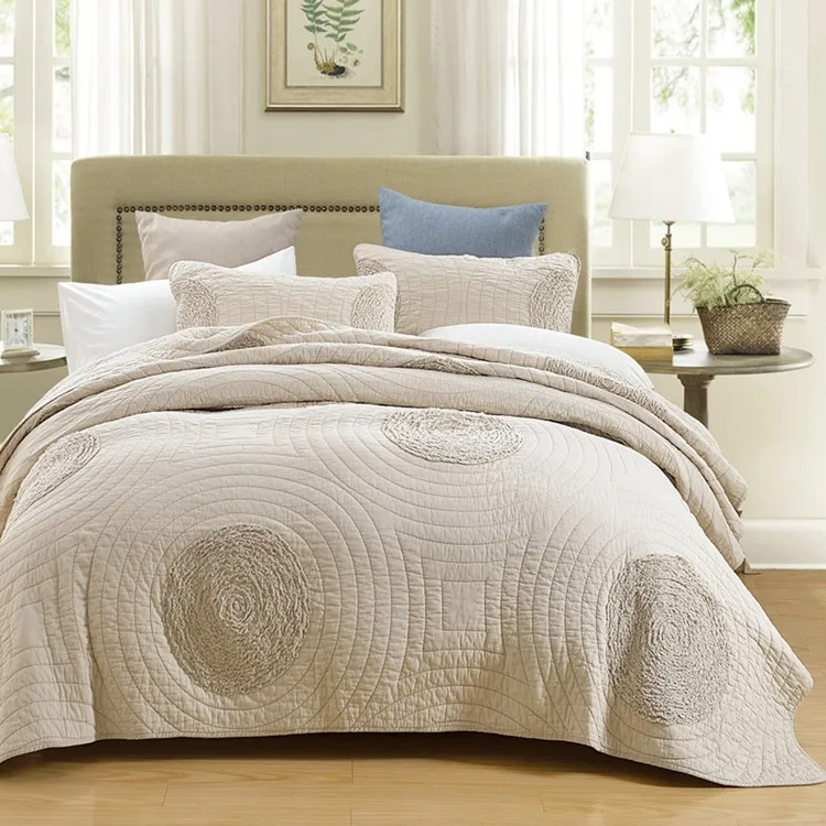 beautiful bedspreads quilts