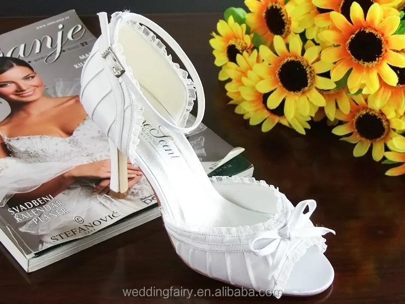 2015 New arrival middle heel bridal wedding shoes for bride