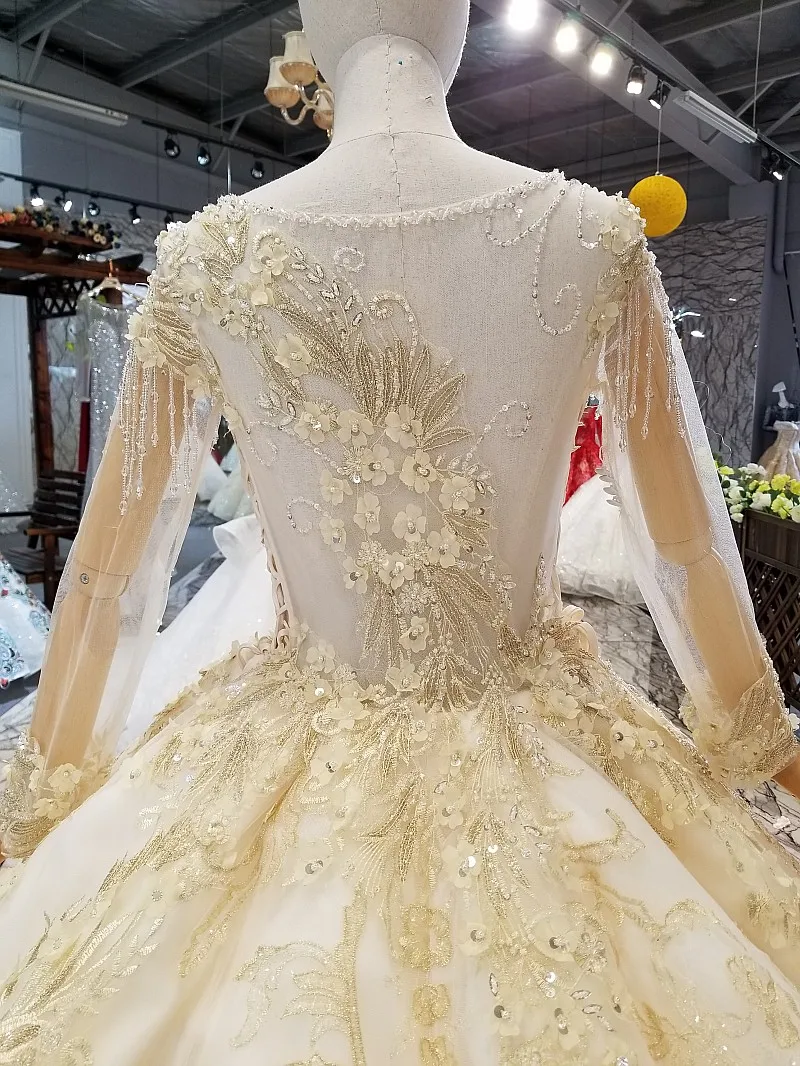 Used Long Sleeve Fat size Royal Yellow Wedding Gown in Guangzhou
