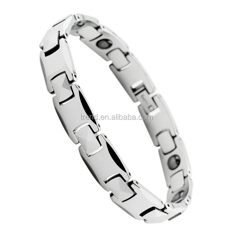 TSB-0135 LIGHTE.jpg