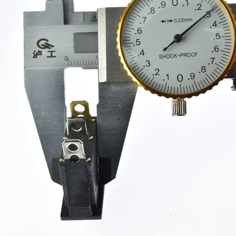 
Power Switch 3pins/2 quosition with red LED Indicator light 32*14mm 6A/10A 250VAC on/off Rocker switch KCD3 