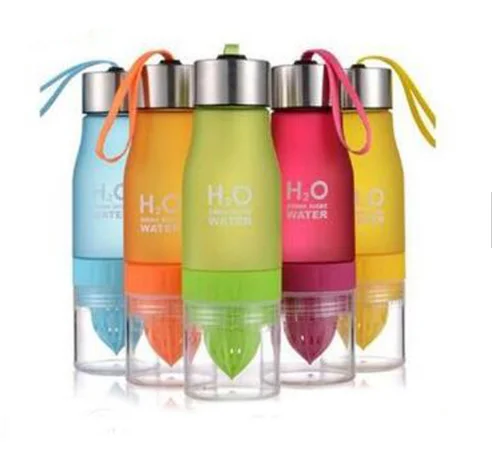 

Environmentally friendly 700ml bpa free h20 fruit infuser water bottle plastic juice water bottle, Customized color