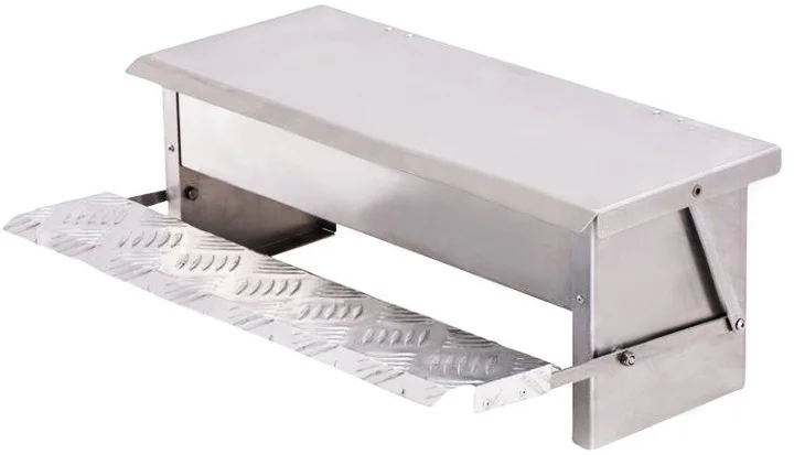 B11 chicken feeder.jpg