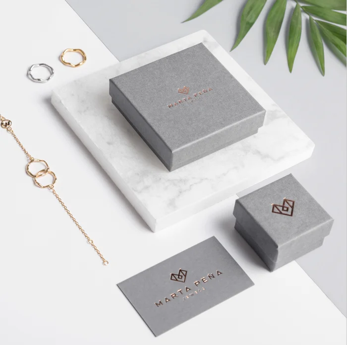 paper gift packaging box.jpg