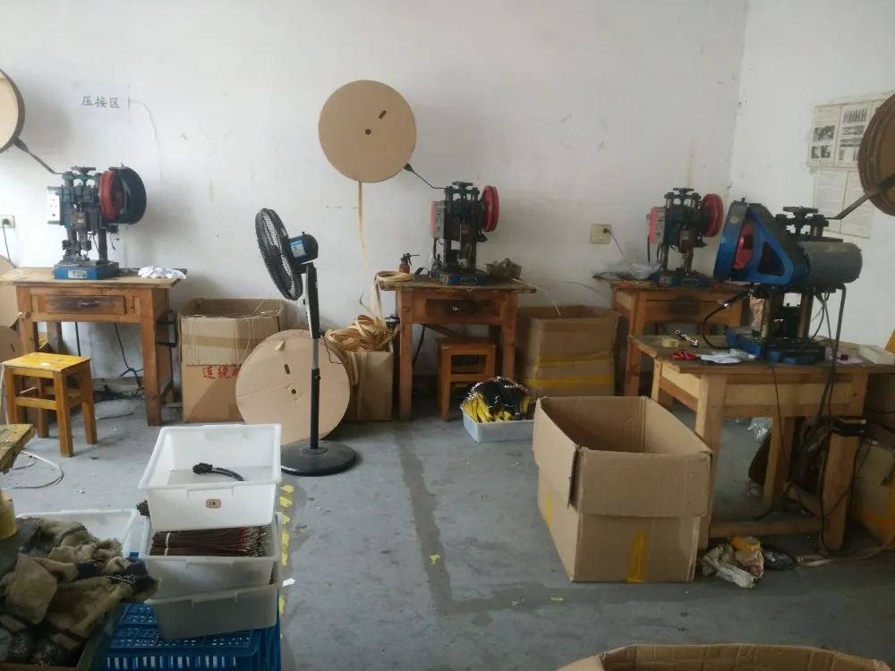 12 Circuit NEW STYLE XL WIRES Universal Wire Harness 14 Fuse 12v Wiring Muscle