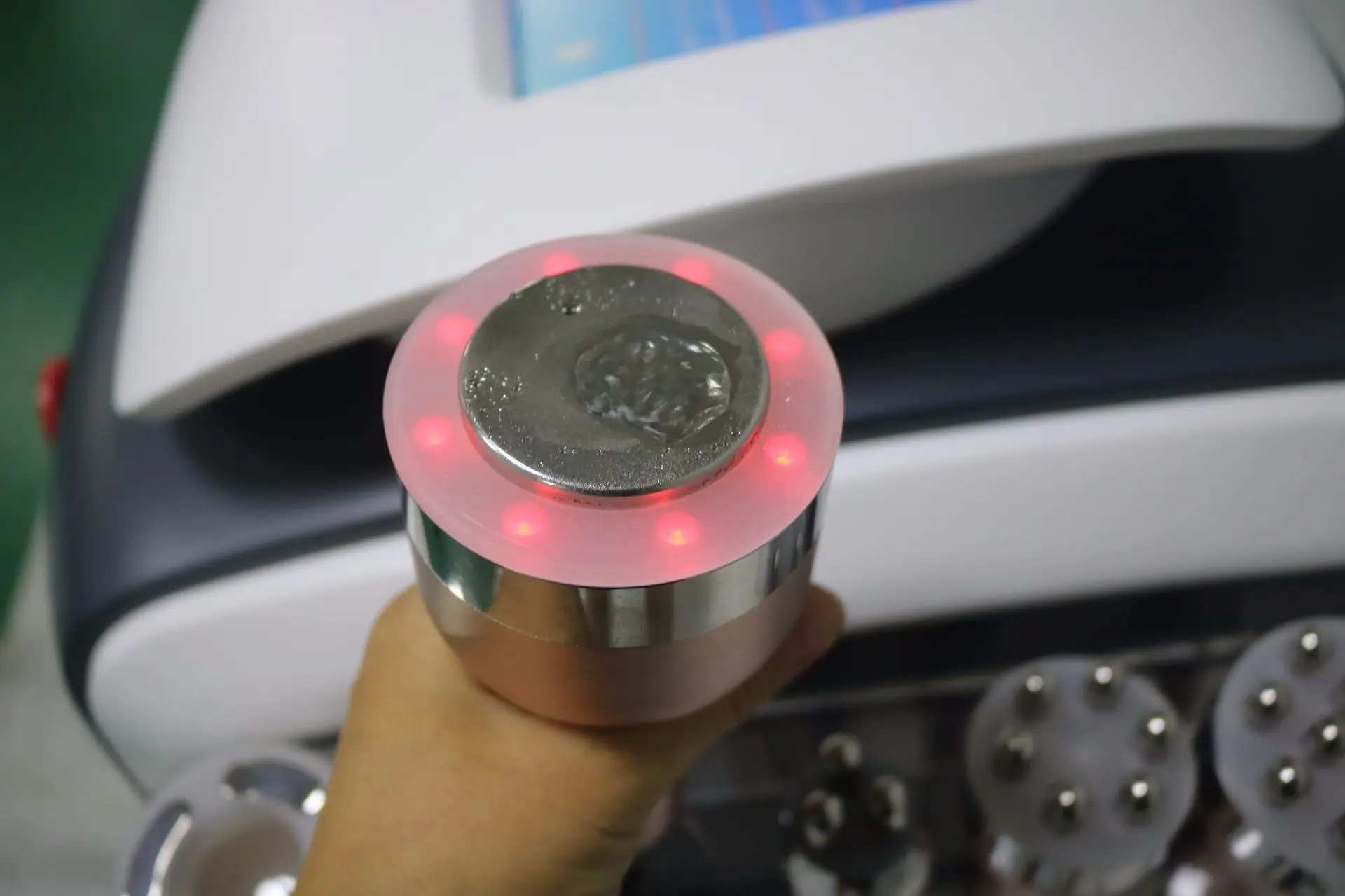 2019 New Design 6 In 1 RF Cavitation Slimming Machine For Face And Body