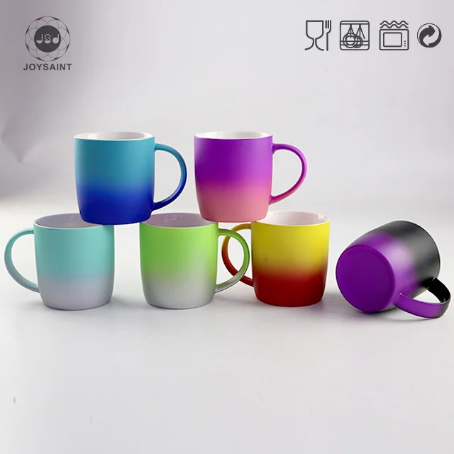 Hot Sale Eco-friendly Spray Glazed Mug New Bone China Two Color Ceramic Soft Touch Mug