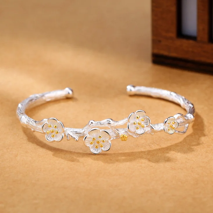 

925 silver fashion fresh and temperament sliver plum flower shape bracelet women