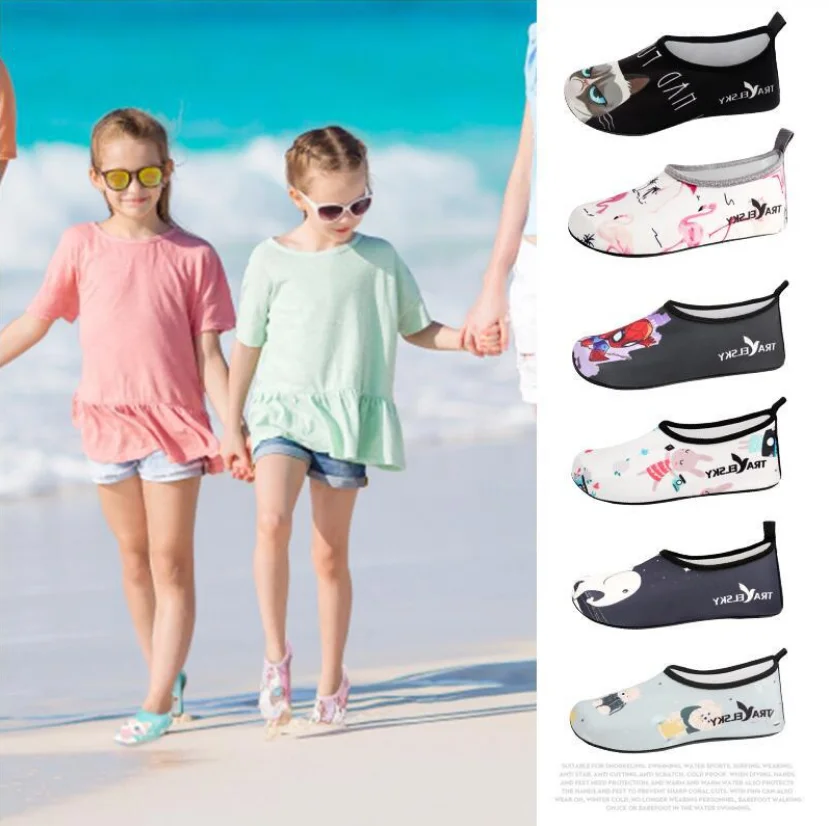 

Kids Water Shoes Lightweight Non-Slip Aqua Socks Shoes for Beach Walking for Boys Girls