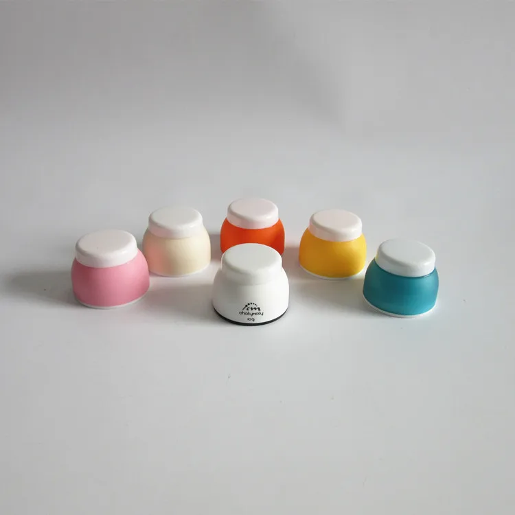 
new Korean style square shape cosmetic packaging for acne removing benefiting cream cosmetic 