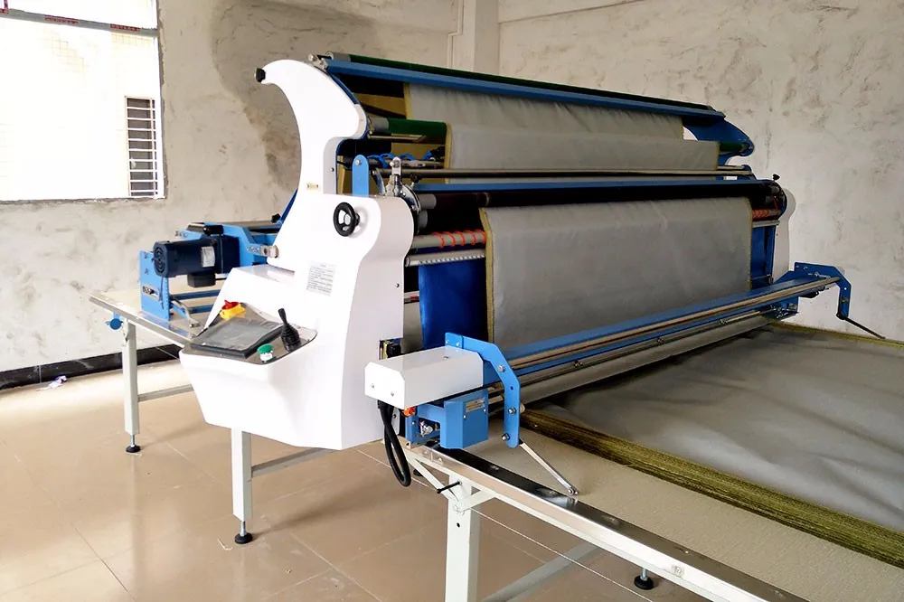Industrial Woven Fabric Spreading Machine Textile Cutting Table Cloth