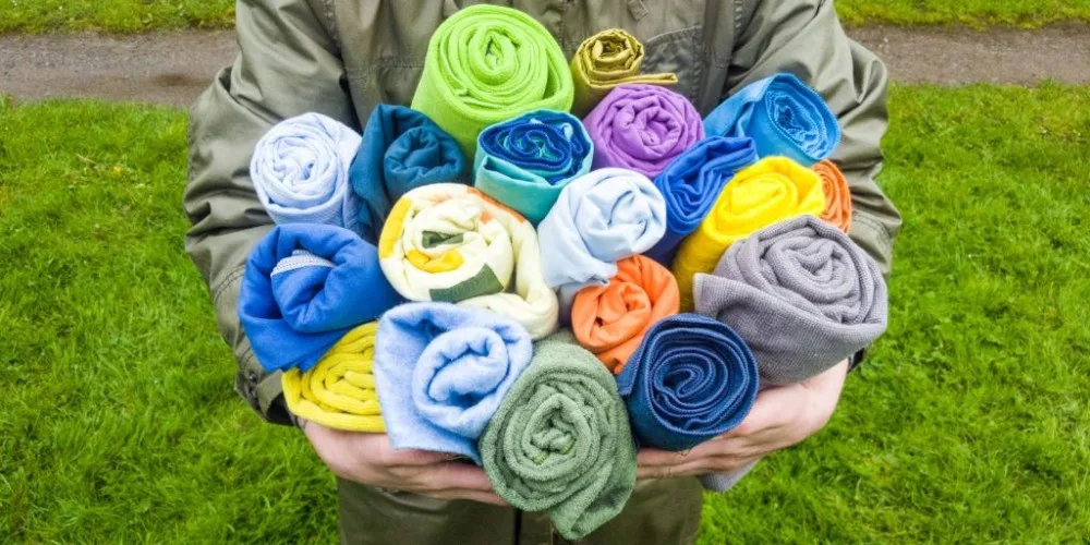 Super Absorbent Dog Cleaning Microfiber Towels Easy Clean Pet Towel