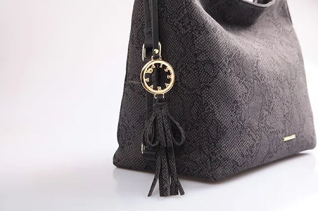 Fashion Trendy Python PU handbags ladies 2016