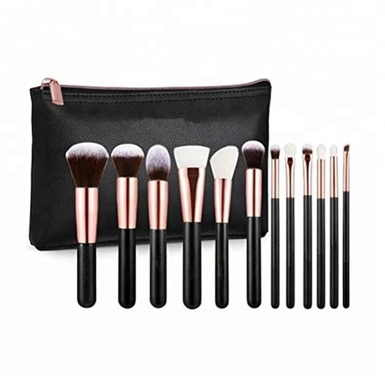 makeup brush.jpg