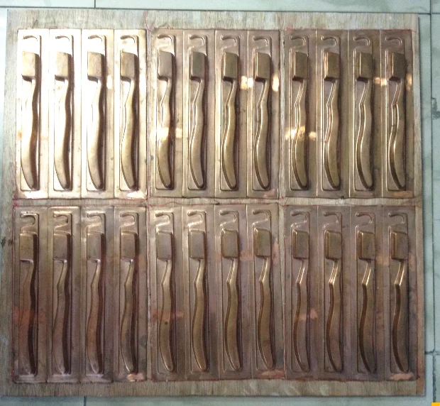 Toothbrush tray.png
