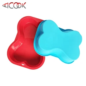 Image of Amazon hot easy release silicone dog bone cake pan