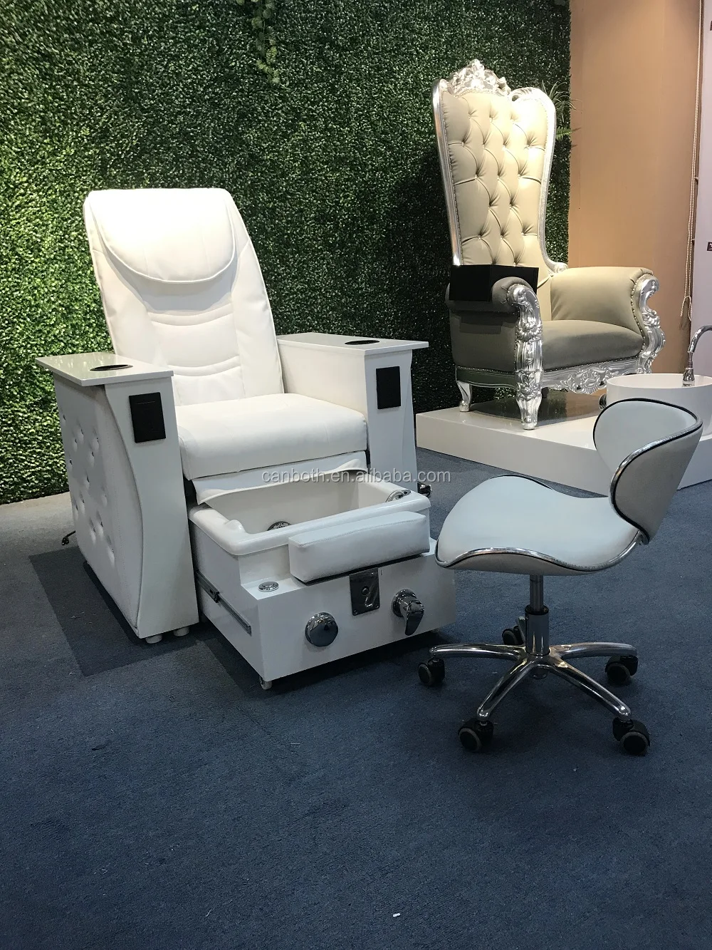 New Arrival Pure White Color Salon Chair Foldable Nail Spa Pedicure