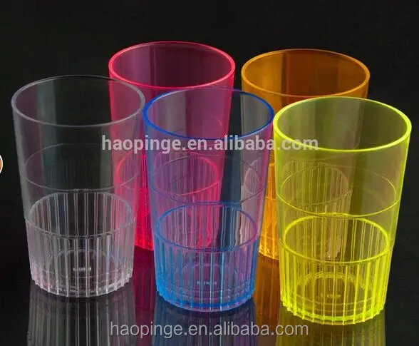 https://sc02.alicdn.com/kf/HTB1jMjkLXXXXXbxXpXXq6xXFXXXR/45ml-mini-wine-glass-shot-glass-with.jpg