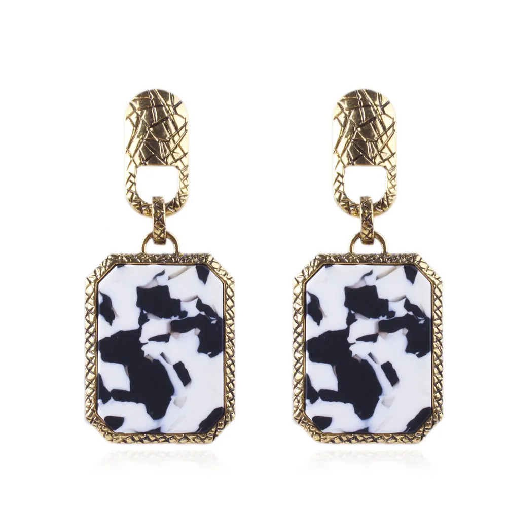 

Trend of retro exaggerated grain square leopard eardrop cows resin stud earrings