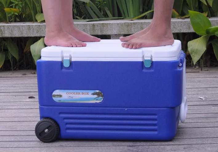 80l ice chest.png