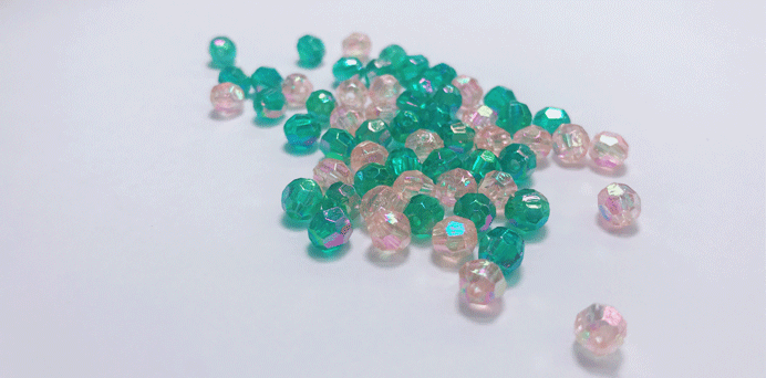 plastic beads bulk