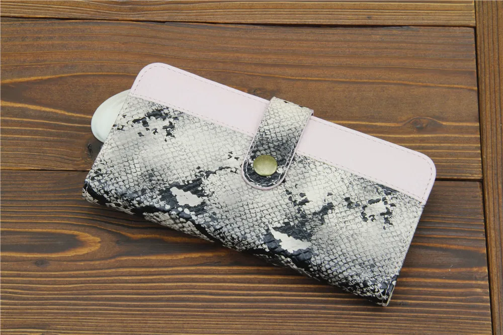 leather case for iphone 1007.jpg