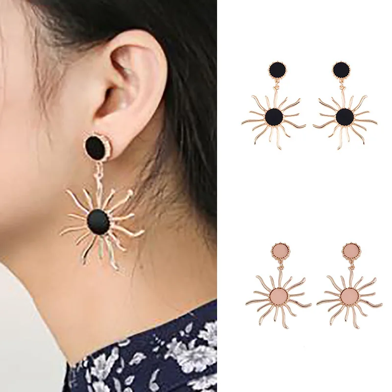 

New Fashion Sun Shaped Eardrop Trendy Alloy Drop Earrings for Women, As pictures