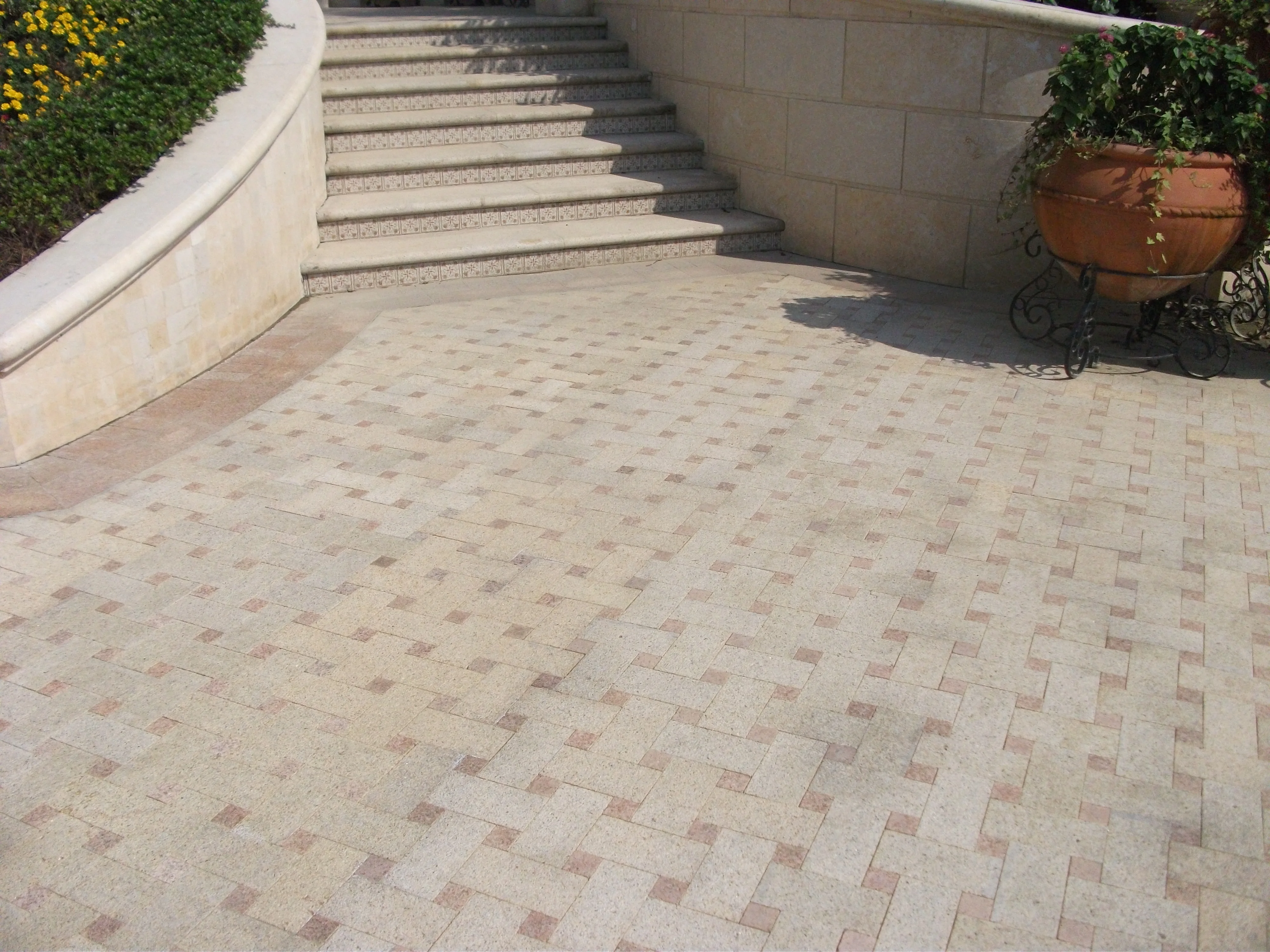 
natural stone granite G664 G654 G684 Granite polished flamed surface waves antique finished honed Kerbstone 