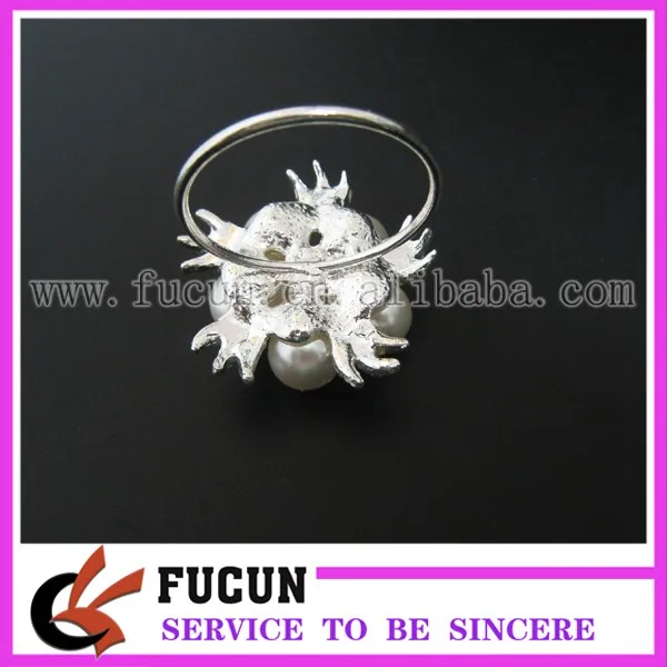 napkin ring flower 4 back.jpg