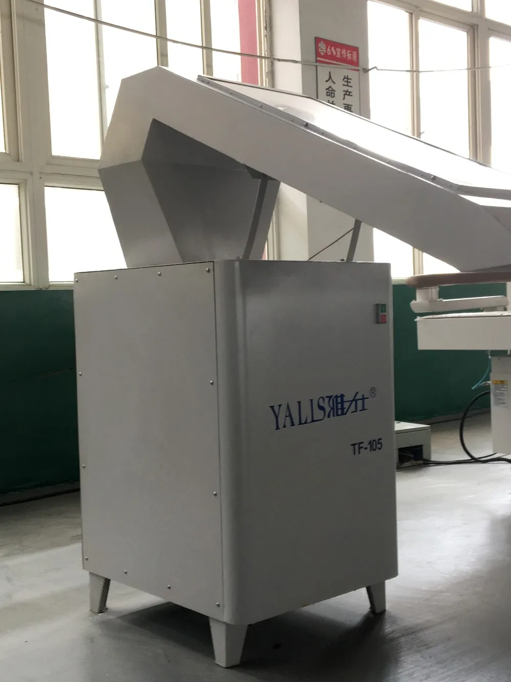 Power Suction Vacuum Cleaner/ Automatic Thread Cleaning Machine For