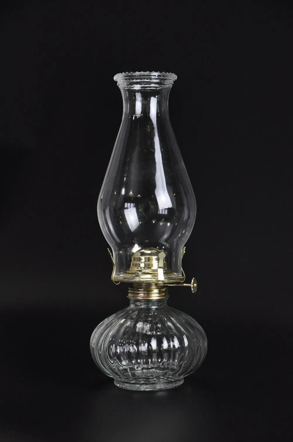 Glass Oil Lamp Shade And Glass Chimney Protection Glass Table Lamp