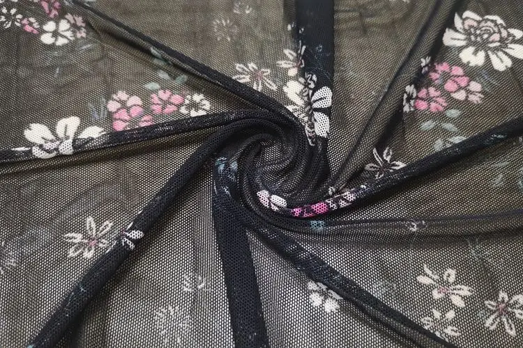 Tulle Fabric-2.jpg