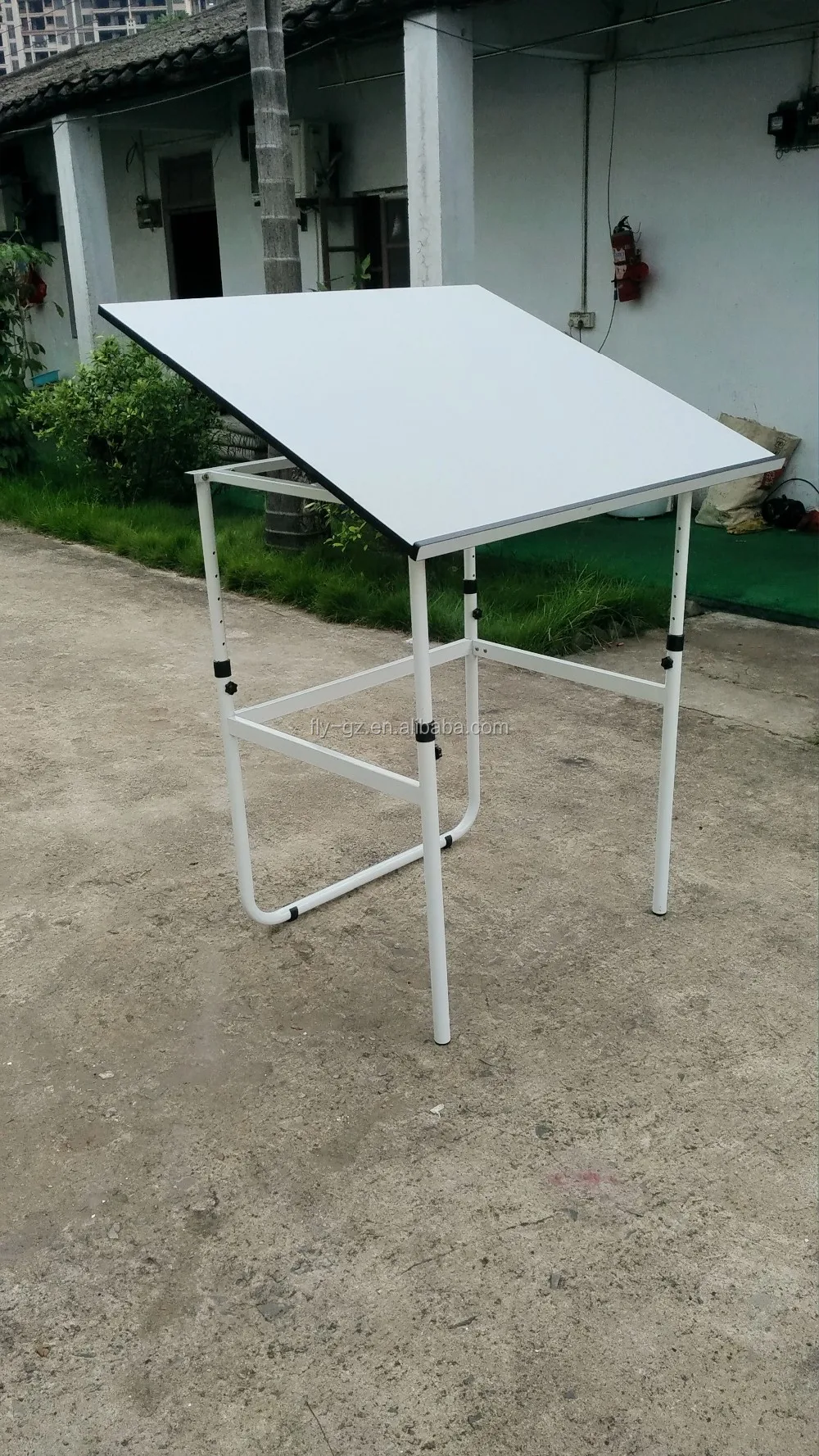 Drawing table loading.jpg