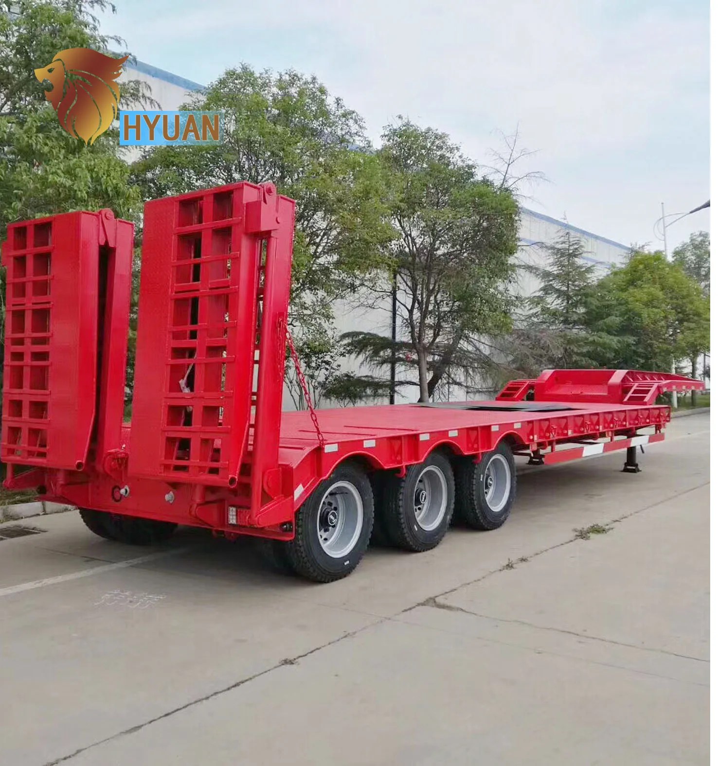 Hyuan 3 Axles Gooseneck Lowbed Low Bed Semi Trailer Hot Sale Carry Crane And Heavy Ma Lowboy