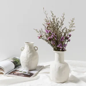 Image of APHACATOP White Ceramic Vase for Flowers, Ideal Gift Ready for home decoration