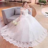 

2018 Luxury High End Princess Off White Lace flower Floor Length Lace up Back Wedding Gown