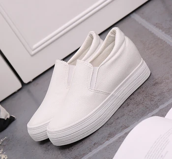 plain white canvas shoes