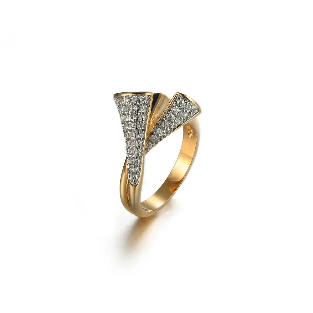 simple gold ring