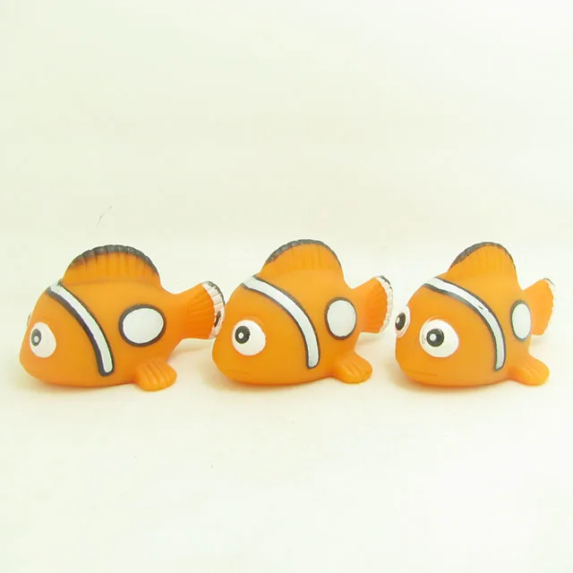 OEM vinyl LED light up clown fish bath toy with light colorful fish funny bath toys for baby