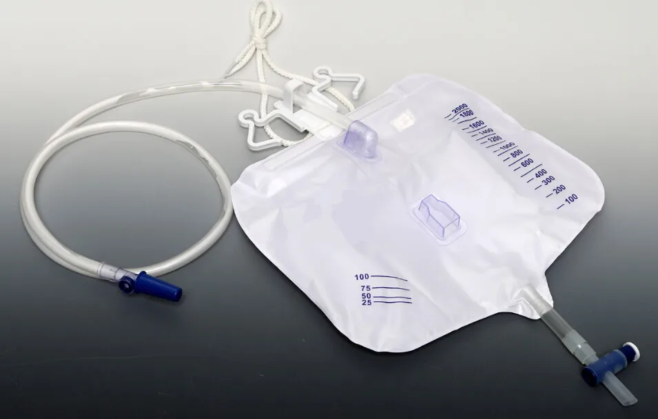 Мочеприемник 30 мл с катетером 30. Троакарная цистостомия ход операции. Дренирование мочевого пузыря. Операция троакарная цистостомия. Мочеприемник 30 мл с катетером 30.