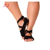/product-detail/custom-women-ankle-five-finger-anti-non-slip-pilates-half-toe-ankle-grip-toeless-yoga-socks-gel-antislip-grip-barre-yoga-socks-62017207705.html