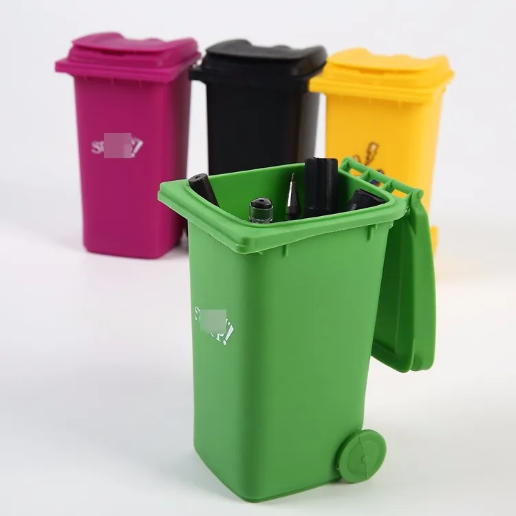 Wholesale Mini Colorful Novelty Plastic Dasktop Trash Can With Wheels