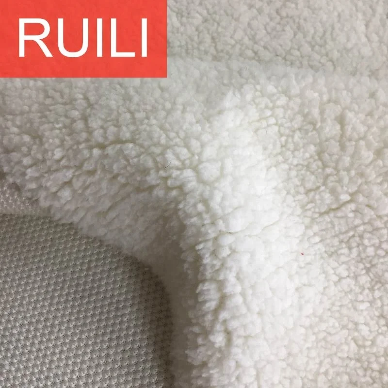 
100% polyester knitted warm soft sherpa fleece lining fabric 
