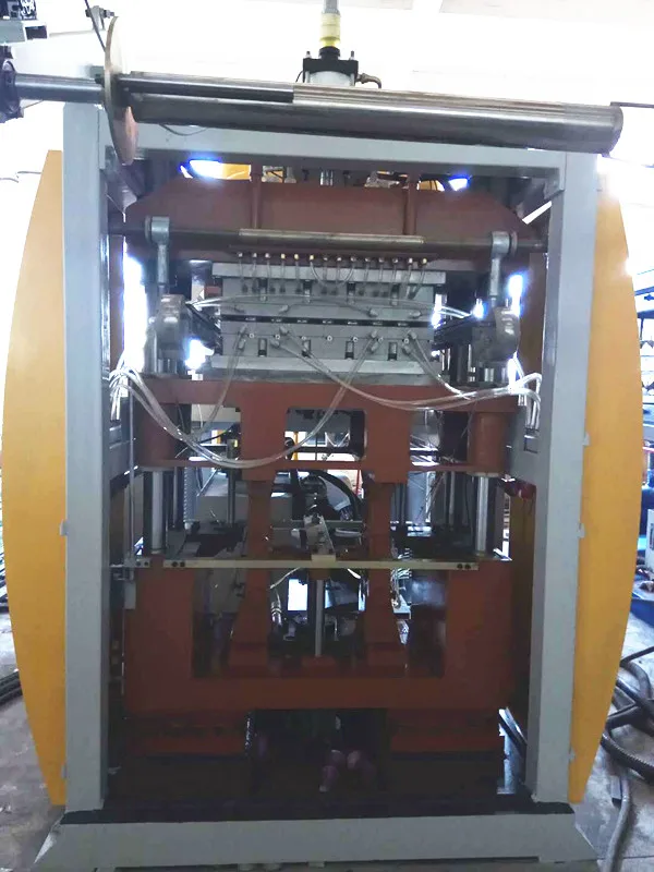 
HYC-850 bigger square container thermoforming machine price 