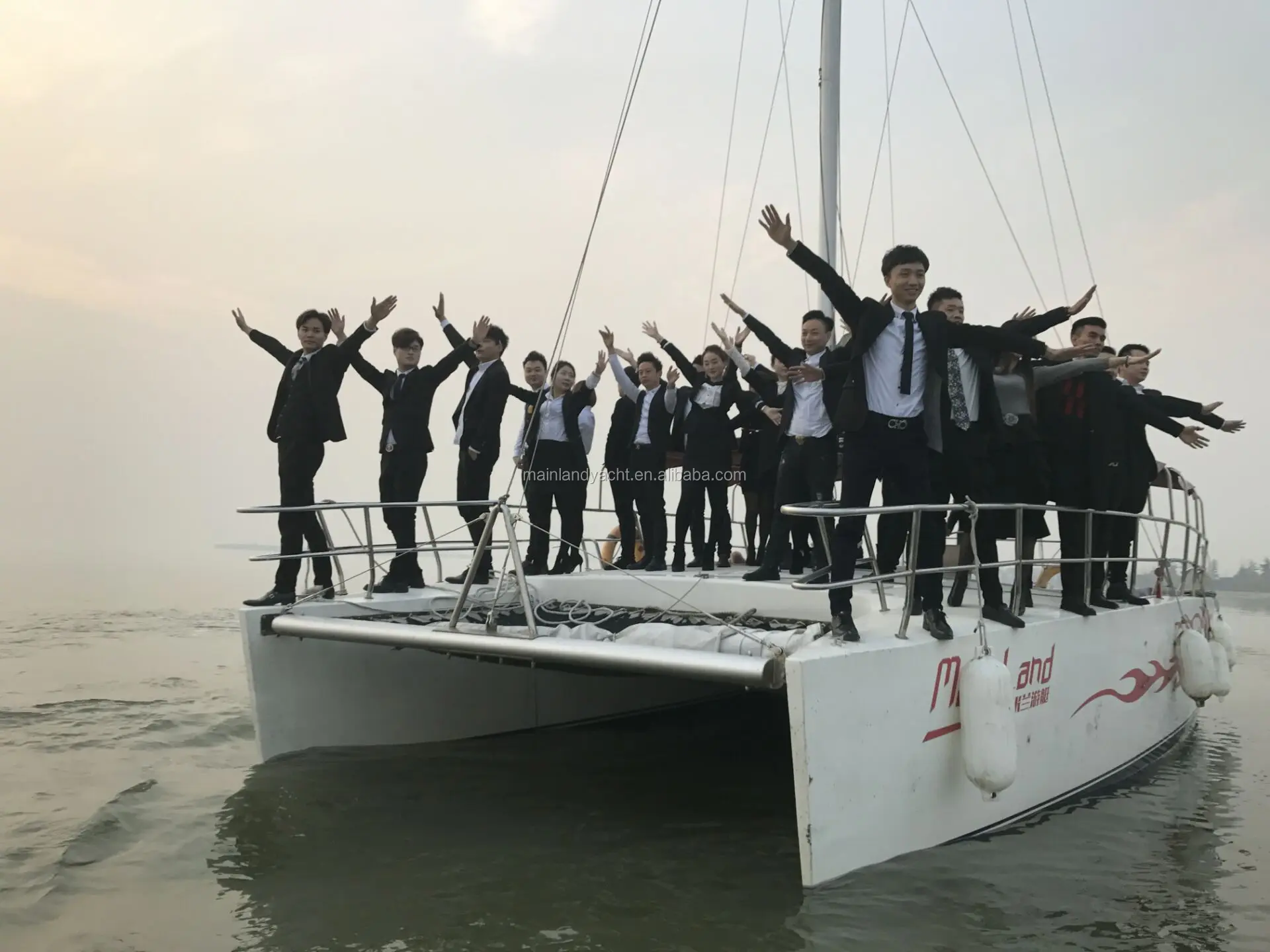 
10 meter 32 foot fiberglass Catamaran for 30 passenger chartering for US and Ca market 