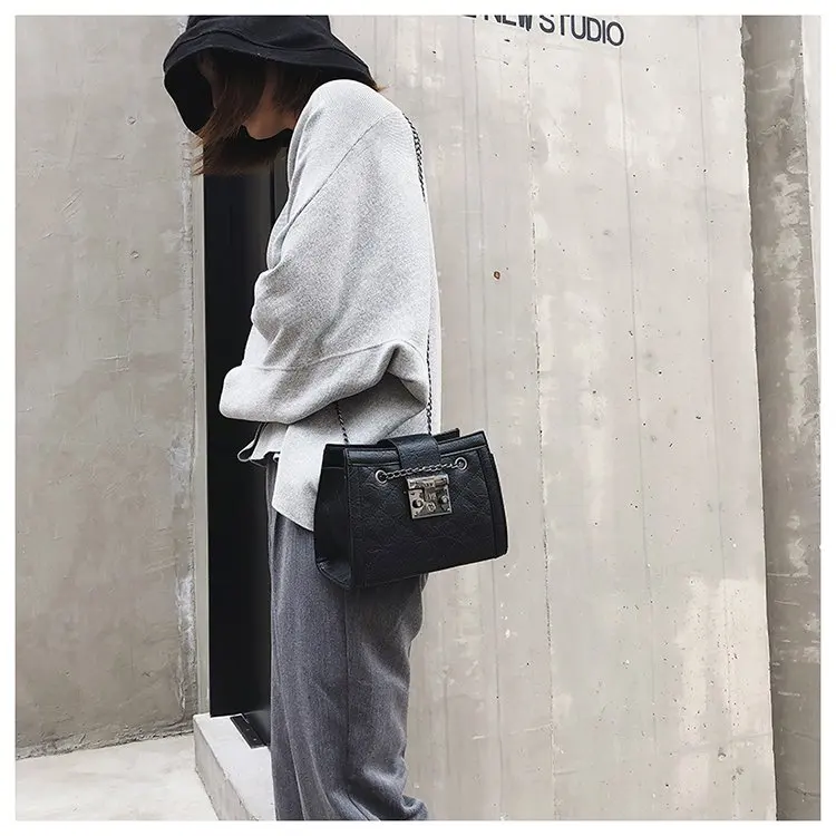 
lingge embroidered line hair bag female 2019 new hand shoulder slung tote bag 