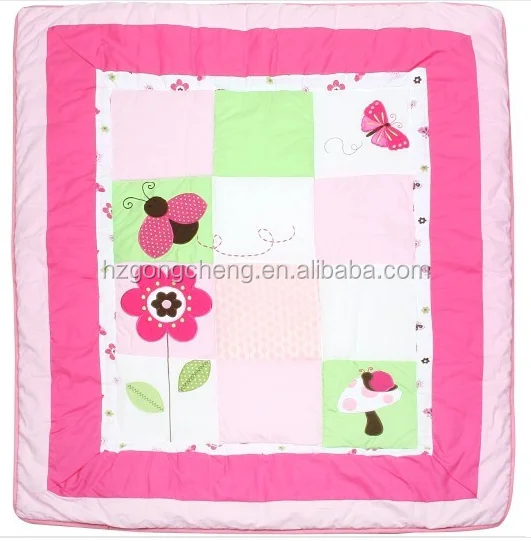 
quilt patchwork in red flower and insects cute applique 